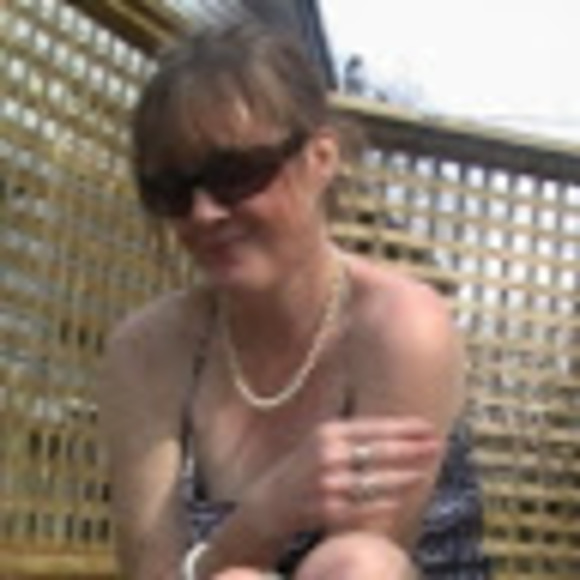 Meet your Posher, Vanessa - Picture 1 of 1